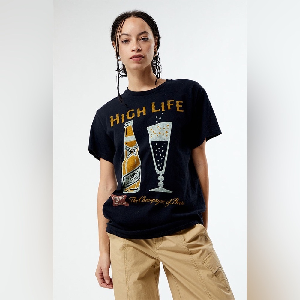 Junk Food x Miller High Life The Champagne Of Beers Unisex Graphic Tee Size M - Picture 2 of 6